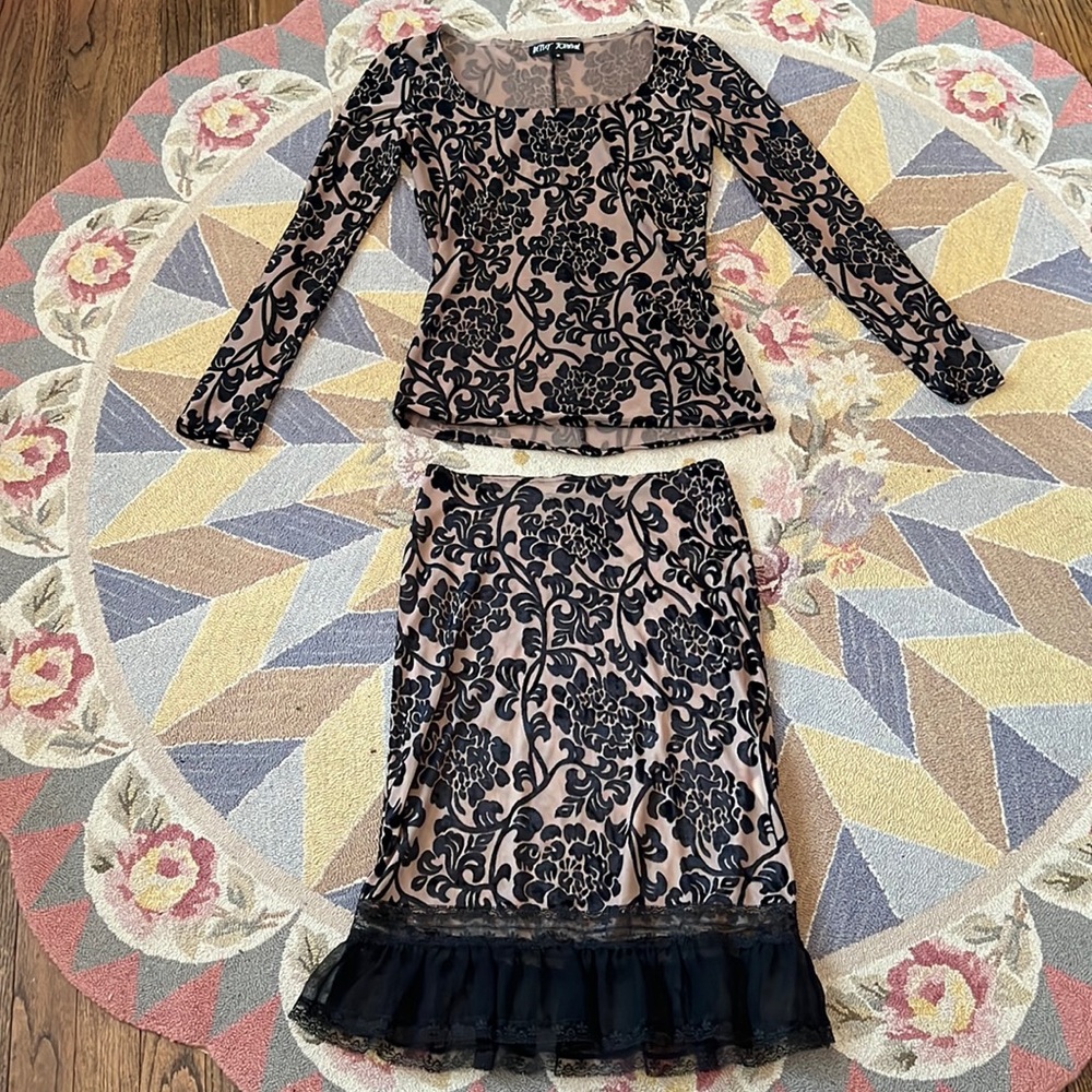 RARE VINTAGE BETSEY JOHNSON XS S LONG SLEEVE SKIRT SET P